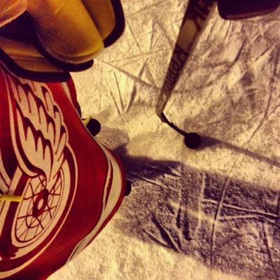 Let's Go Red Wings! #19 Steve Yzerman. NHL 16 HUT on XBOX 1. Always trading, buying, selling. Chelsea❤️