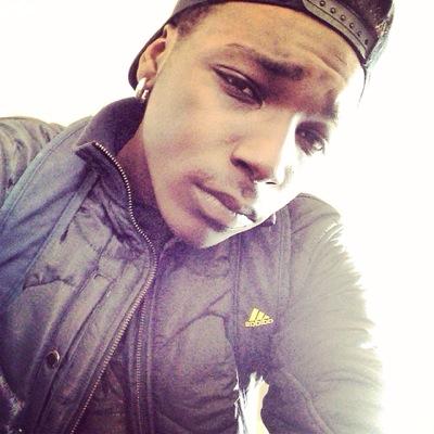 DoumsHzoo's profile picture. 