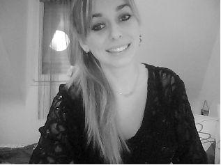 mbaguet's profile picture. J'ai un vagin mais sûrement plus de couilles que toi.