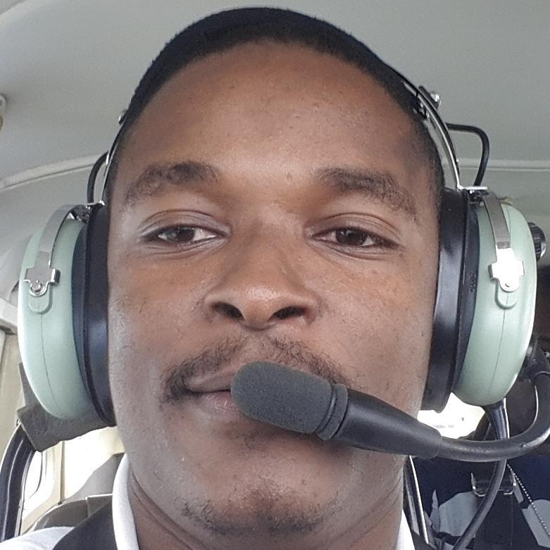 IT & Telecommunication Engineer; Entrepreneur(@rclickmz); Planes and F1 lover; PlayStation player; Love to have fun and  be updated; Mozambique to the World.