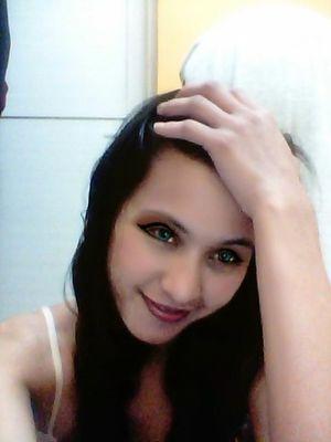 RenzRhojen's profile picture. my moral in life is simple,you treat me good & i'll definitely treat you better:-)