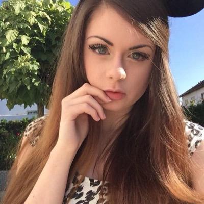 youtuber lover! love @SueRoseOfficial