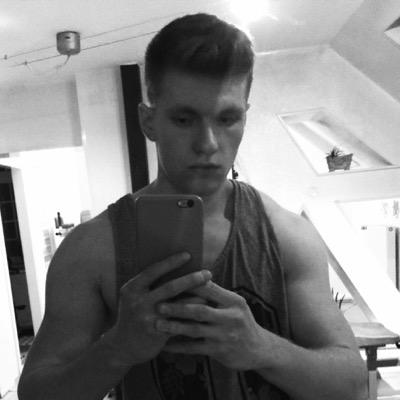 JoshuaLucht's profile picture. 18 • work for it ✌️