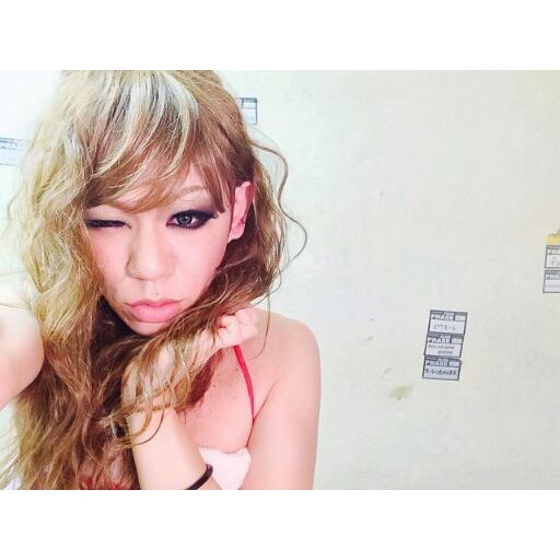 Sadie's guitarist | Jan 8th | @AkiSadie_ID's wife~ | Roleplay account | #VkeiSQUAD | Yoroshiku~