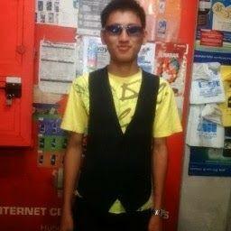 4cf0479f4030494's profile picture. 