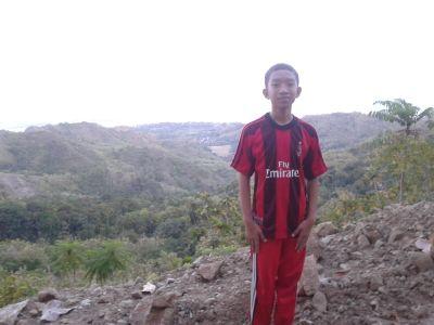 Don' Give Up , Be Your Self