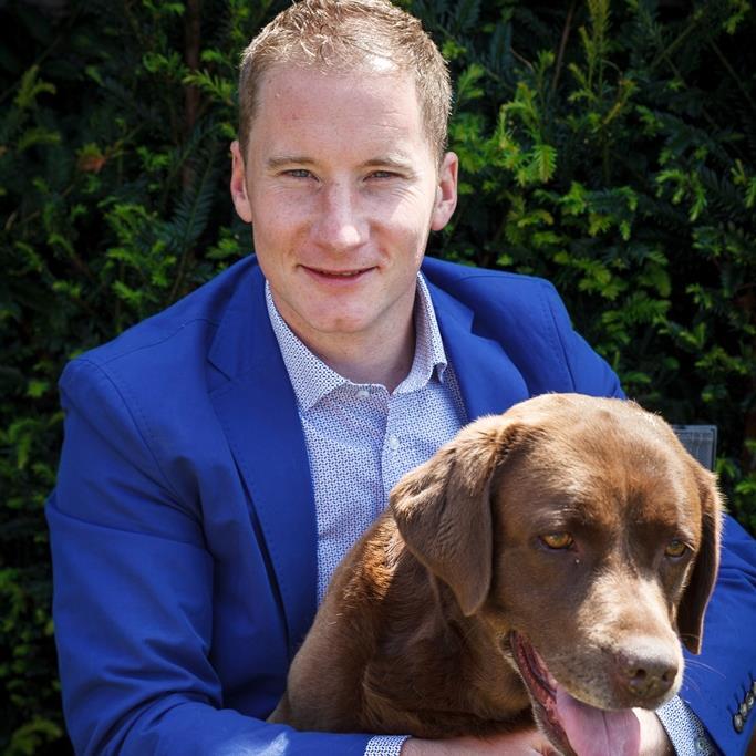 Parlementair medewerker van Bert Maertens/ Gemeenteraadslid N-VA Beernem / Papa van luna en Zita
