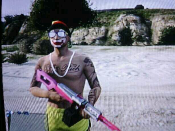ALWAYS PLAYING GTA5 WITH FRIENDS!!! :-D B-) :-P