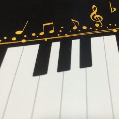 レミオロメン(レミオFC、メールニュース会員)スキマスイッチ(DELUXE)いきものがかり(1年2組)秦基博、藤巻亮太(FRF)が好き。ライブ好き。 桃好き。桜好き。