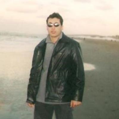 I'm Jawad Amini I was born in Mazar Sharif Afghanistan I graduated from high school in Nederland's and now I'm the president of Shahri Now Tradding company