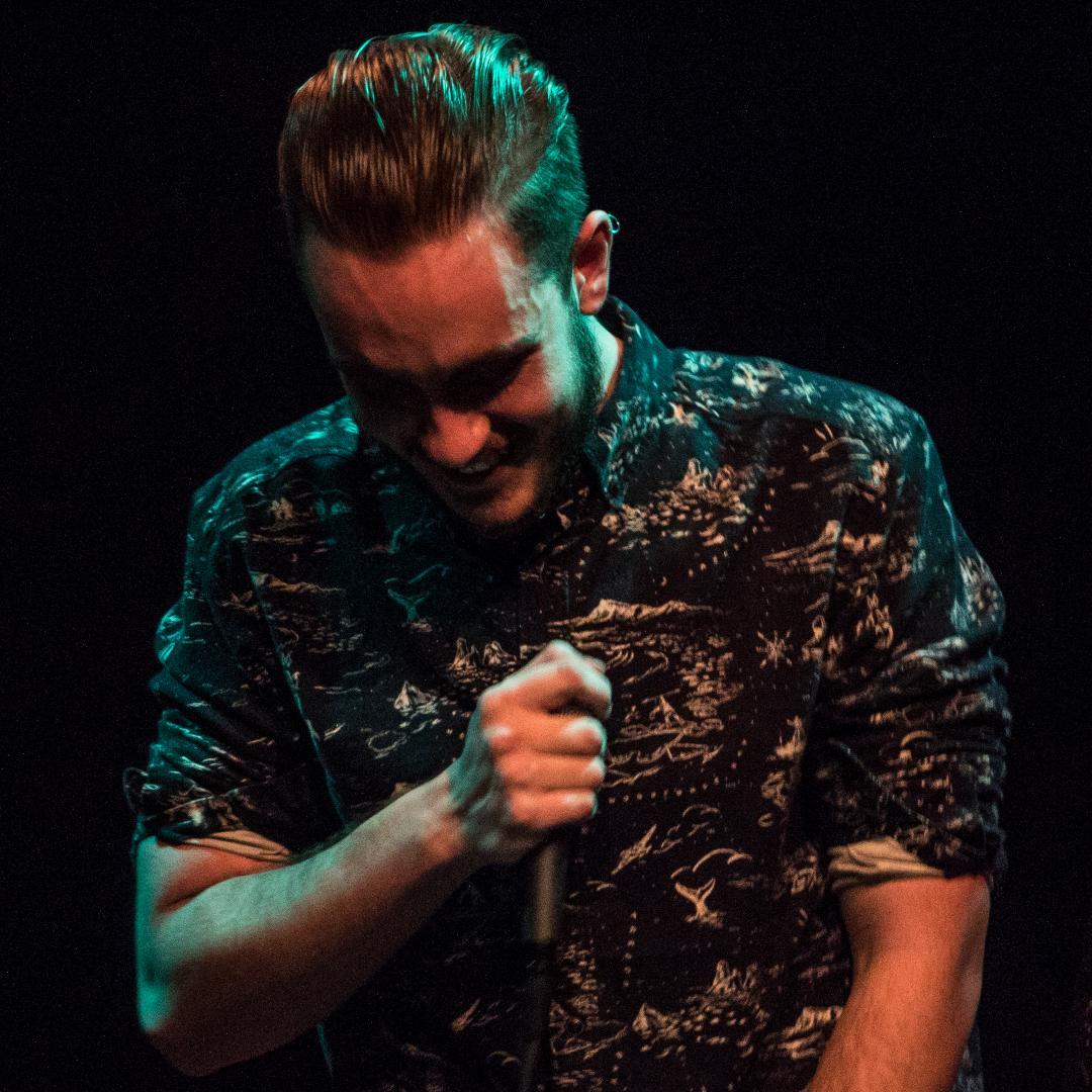 Performer,songwriter,singer,musician https://t.co/e7GhfMWM6n  http://t.co/L2PyKFz6Kt https://t.co/mEBv9WsGOe