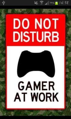 I'm a gamer, i have ps4, i'm a gamer, i'm a gamer, I'm a COD player, i'm a gamer,you play versus me...you loser