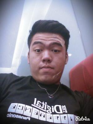 FIRST OF ALL NEVER FORGET GOD ALWAYS YOU..AFTER THAT MY FAMILY IS MY HAPPINESS AND NEVER FORGET MY THE ONLY ONE MY GIRL