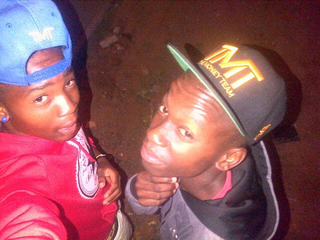 Entlek wazin if you have a problem. With me kao tell me and sort your issues out bitch I'm an RGB and bitch I'm allergic to bullshit*