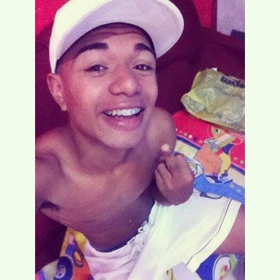 . Na falta do amor o ódio nos consola!