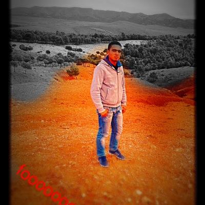 MakililiM's profile picture. batna