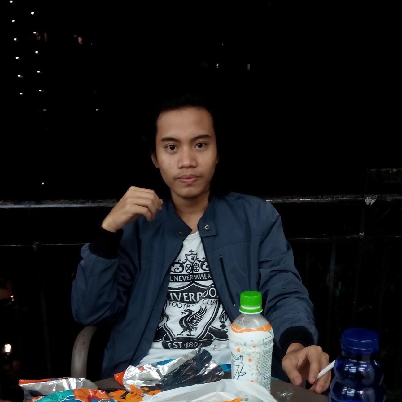 temen sih boleh temen, tapikan kita gak tau dibelakang gimana...| penggila warna putih ||