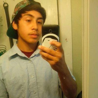 Denzsga95's profile picture. 