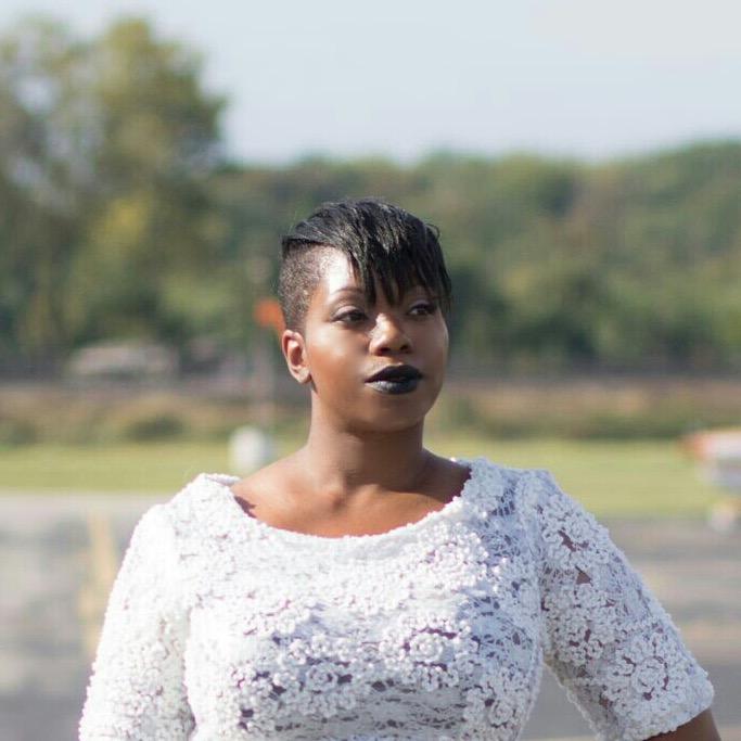 jm_secret7's profile picture. #Curvymovement