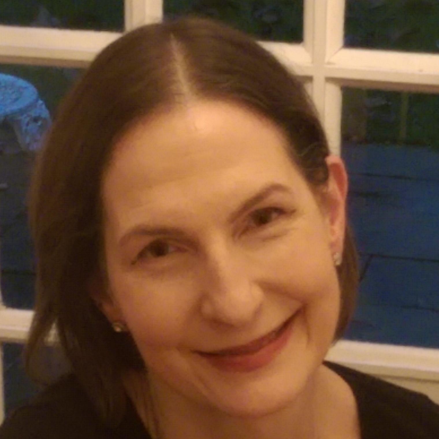Belinda trained as a Chef at La Varenne Ecole de Cuisine Paris worked as Chef at an Egon Ronay starred restaurant, Conservative Councillor for Town Ward