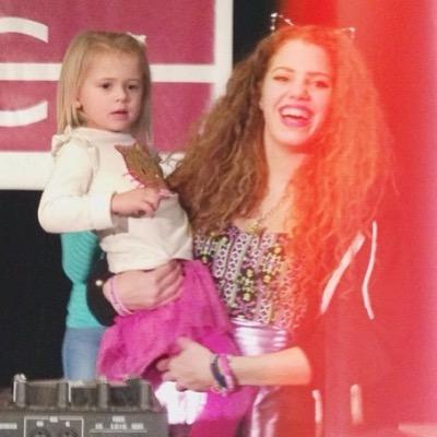 FansMahoganyLOX's profile picture. mahogany me re twiteo el 11/6/14 a las 8:29 pm