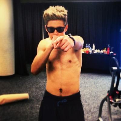 HoranAngel's profile picture. niall horan is all i need !! @adoreniamx