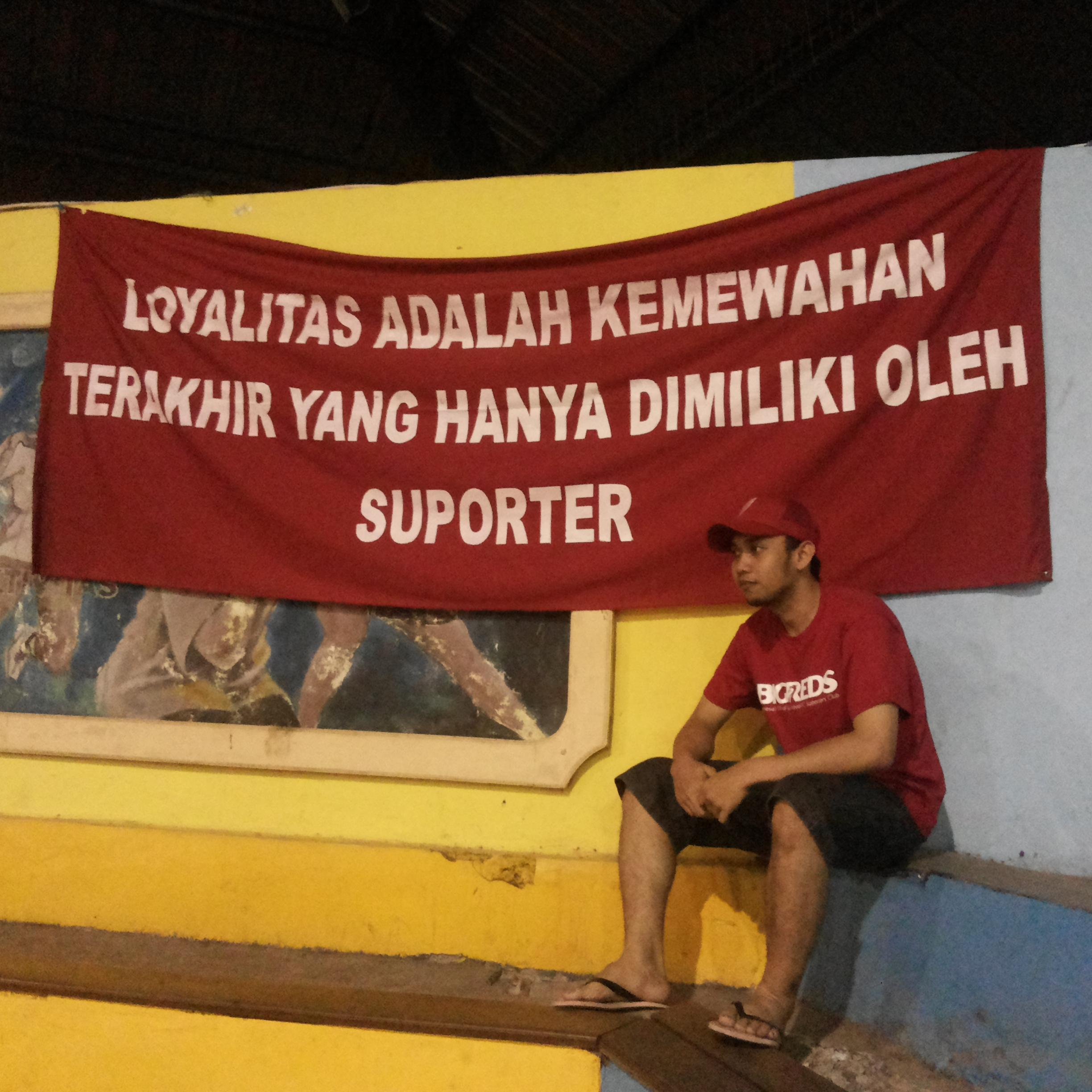 cahsreg's profile picture. D3 Tekkim'06 UNS|The Shine Of Java|you'll never walk alone