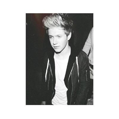 i just gave you a free follow so it would be amazing if you could follow @niallesmebae  thanks ❤️