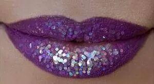 ~ (づ￣ ³￣)づ~~~♡soy chiva de corazón..No es por presumir, pero varios famosos, me siguen...:))
