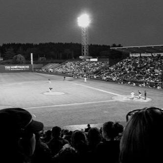 https://t.co/c64BpXaoCE and https://t.co/lGqpqAHcqc    Mostly baseball.