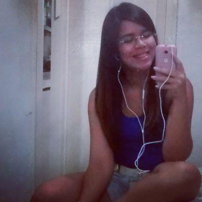 Viver pra mim é cristo , morrer pra mim é ganho, não há outra questão quando se é cristão não se para de lutar até chegar ao Céu *--*