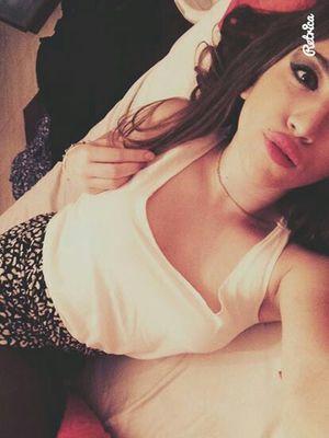 tzwrtza_k's profile picture. everybody need somebody to love.
#only_love,