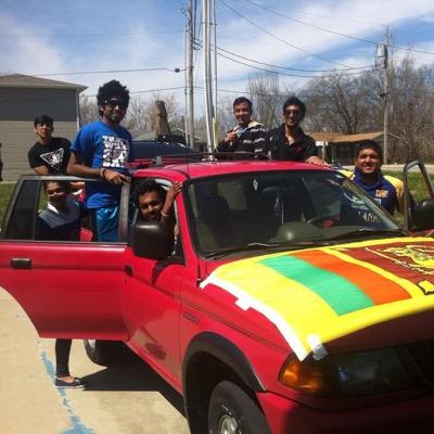 TJ_SL's profile picture. SRI LANKAN 🇱🇰🇺🇸📷☸️🌍🌲🎶🏏☮️