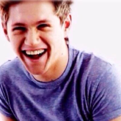 Please follow @horanxmofos & please RT this link https://t.co/17Cp37Ef6b
SHE WILL ONLY FB IF YOU ASK FOR IT!