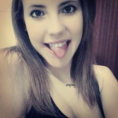 Soy inteligente y si me sobra tiempo bonita.