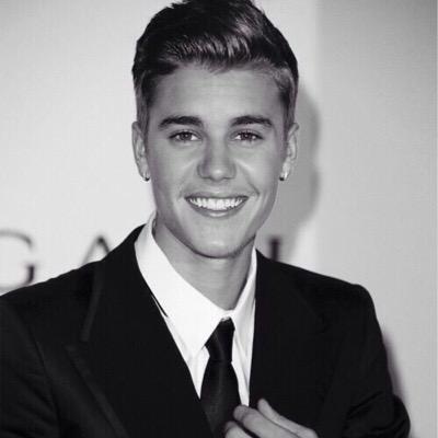 don't follow me follow @bizzle_sandra or I unfollow ❤️