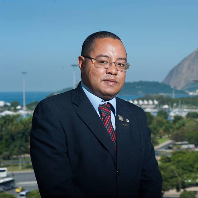 PRESIDENTE DO I.E.P.C. INSTITUTO DE EDUCAÇÃO POLÍTICA E CIDADANIA, PRESIDENTE DO I.F.E.F. INSTITUTO DE FOMENTO À EDUCAÇÃO FINANCEIRA E DIRETOR DO GRUPO VIRTUOSO