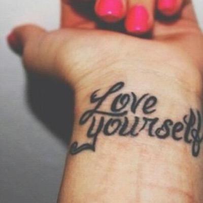 #GenerationLoveYourself #BullyingEndsHere PLEASE RT THE LINK ITS IMPORTANT