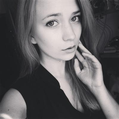 Человек - Сухарь