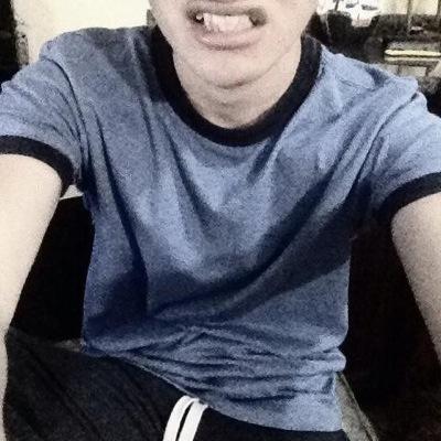 || Escribo lo que pienso, pero pienso mucho lo que escribo. En mi teclado hay muchos tweets, Solo tengo que saber descifrarlos.