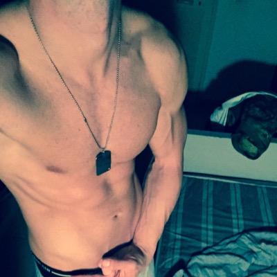 CAPCOMMANDO93's profile picture. 