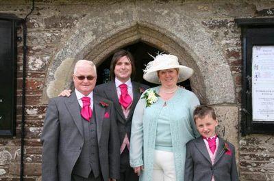 married 2sons retired love horse racing and football