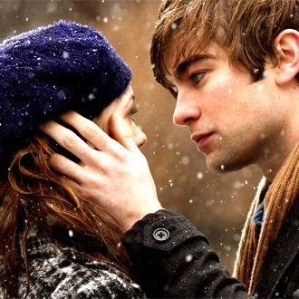 Relatable incite on things that make guys swoon over girls