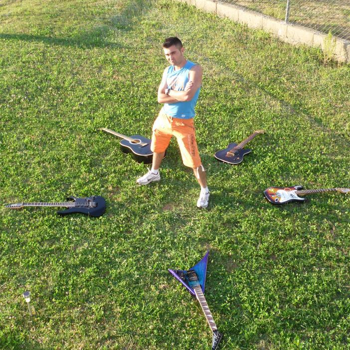 jitarristiko's profile picture. 