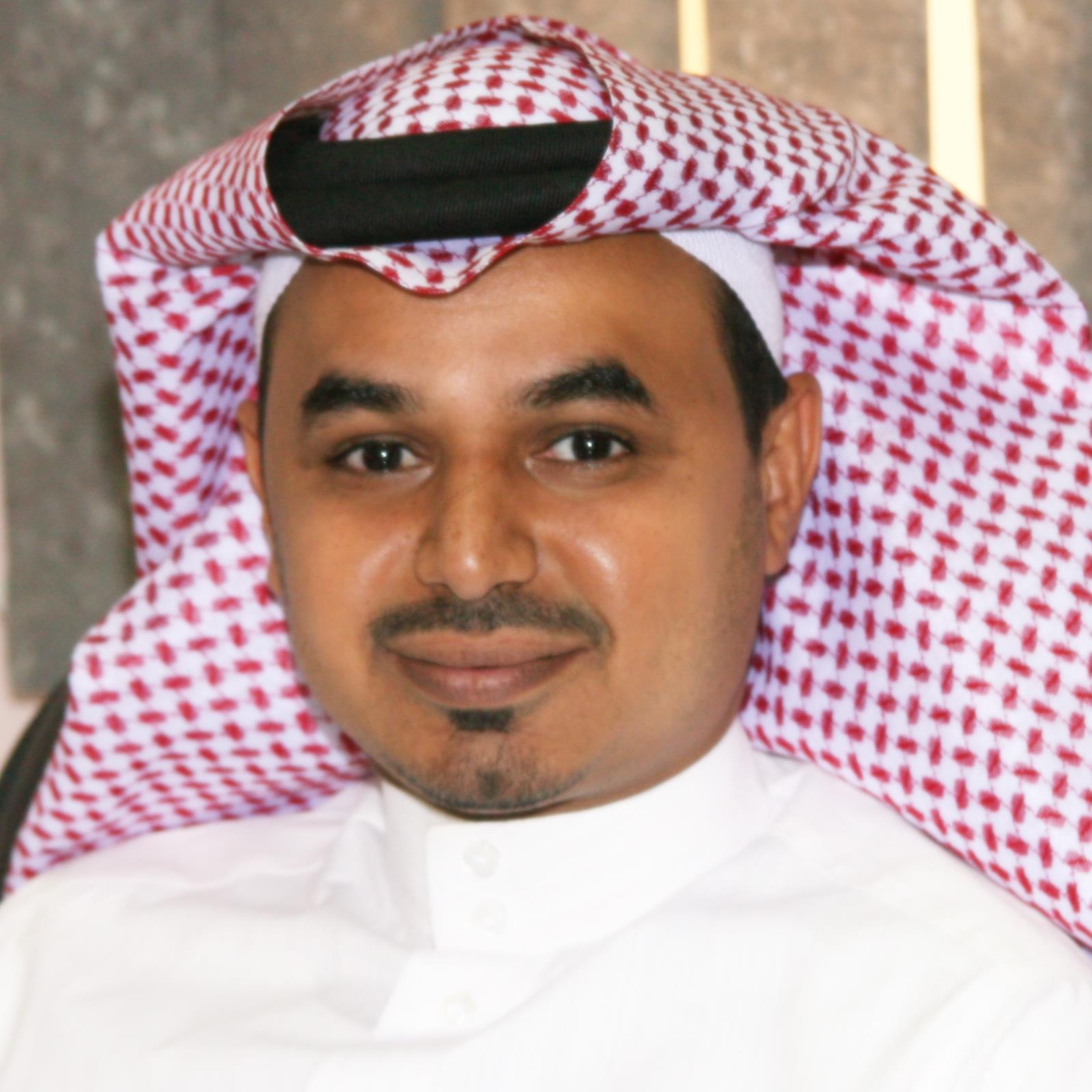 استشاري الجراحة العامة  ومدرب دولي في برامج  :                           

BLS , ACLS , PALS ,ATLS ,CTAS