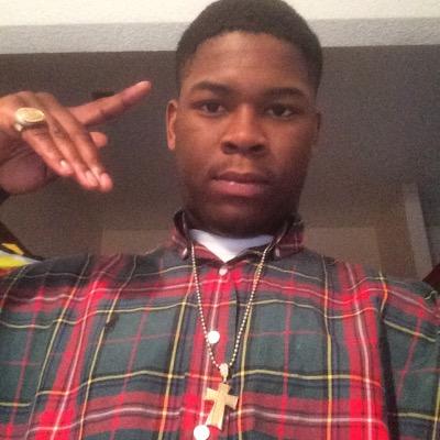 Started Wit A Dollar & A Dream. #RIPStackz #FreeAllMyNiggas
Alexandria