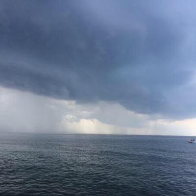 ‏قال تعالى ( وَالذَّاكِرِينَ اللَّهَ كَثِيراً وَالذَّاكِرَاتِ أَعَدَّ اللَّهُ لَهُمْ مَغْفِرَةً وَأَجْراً عَظِيماً )