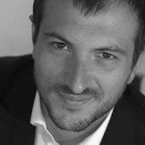 Engineer, Tech Entrepreneur, Angel Investor, Believes in a better Future. Graduate from @EuroGradSchool. Buddhist. G33k.