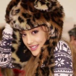 grupo novo de arianators se quiser ser nosso amigo (a) manda o número e nome por dm