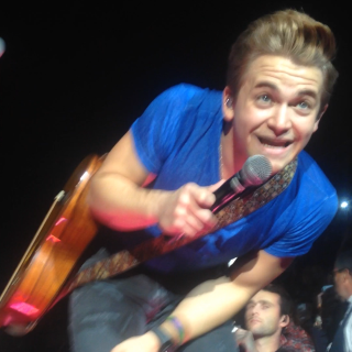 HFlashlight's profile picture. @HHRoadGuy follows!!! 10/30/14 + 8/17/14❤️❤️ If you're a hayniac I probably love you!!